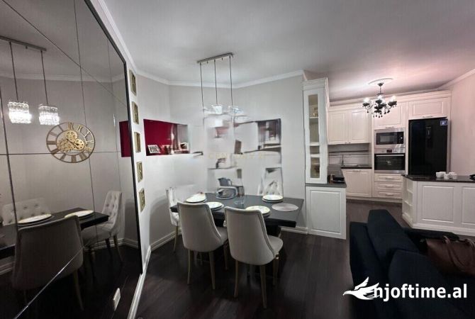 Apartament 2+1 me Qira tek stacioni i Trenit, Tiranë