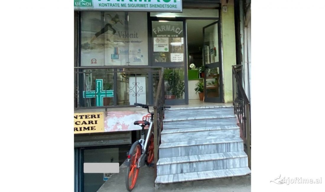 NE VASIL SHANTO PRANE KESH SHESIM NJESI KOMERCIALE DHE BODRUM