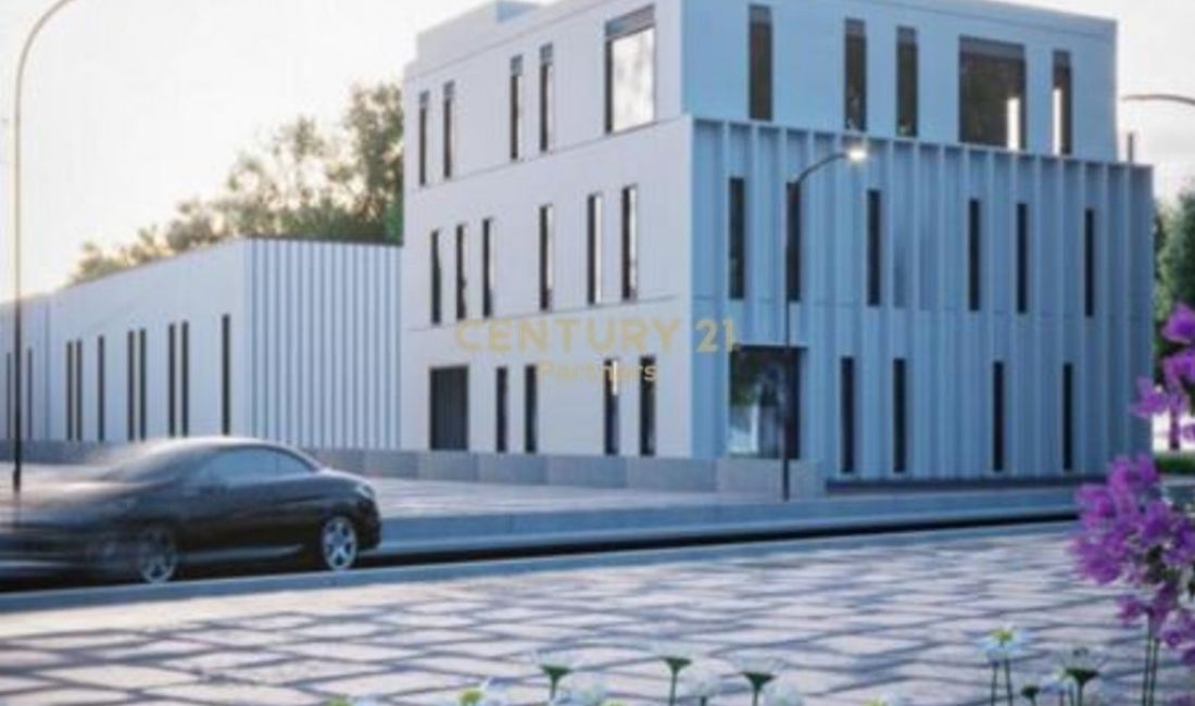 JAPIM ME QIRA KAPANON 1500 M2 NE PRUSH!!