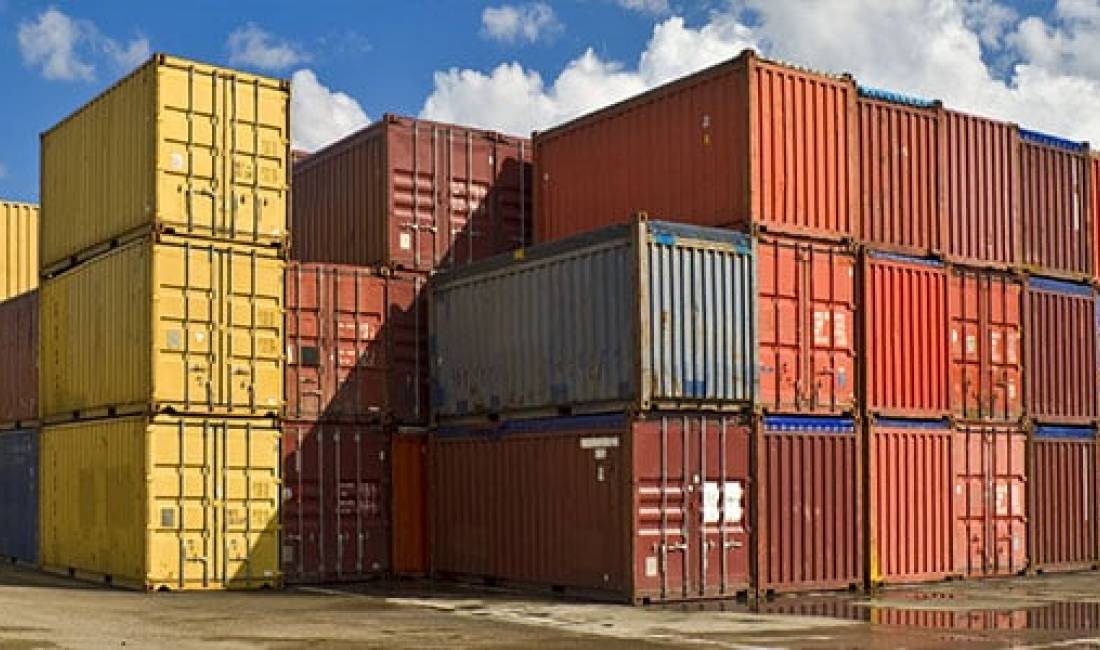 Kontejner deti 6m dhe 12m. Ofrojme sherbim transporti dhe shkarkimi sipas kerkeses