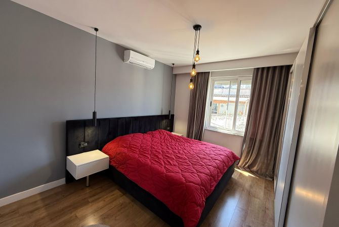 apartament luksoz me qira tek Komuna  e Parisit