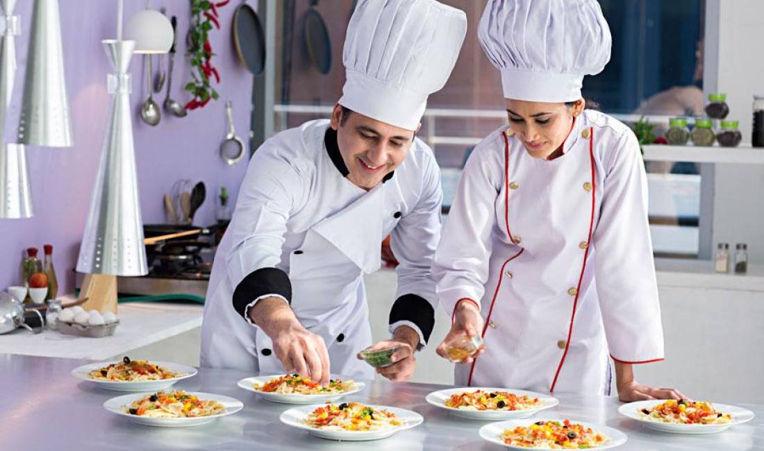 Offerte di lavoro a Tirana, Profession Kuzhinier/e , , Pagamento 1,000  Euro.