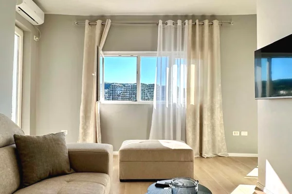 Shtepi me qera Apartament ne Tirane, 1+1, Mobilimi E mobiluar, Pagesa 1,000  Euro.