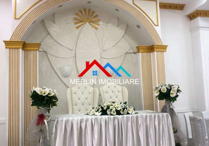 JEPET ME QERA AMBJENT BIZNESI 600M2 TEK BULEVARDI I RI