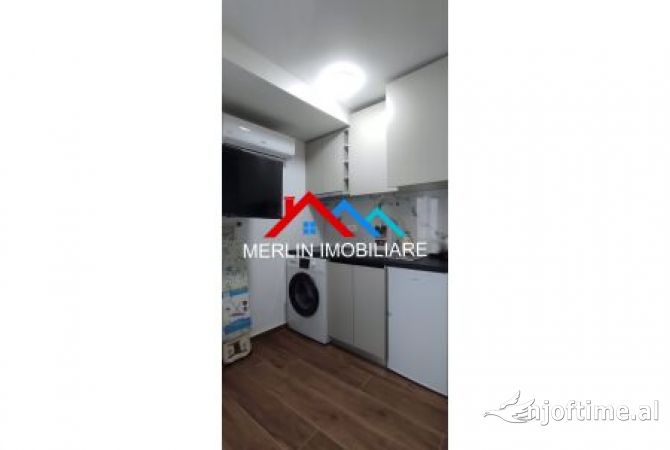 Shtepi ne shitje Apartament ne Tirane, Garsoniere, Mobilimi E mobiluar, Pagesa 330,000  Euro.
