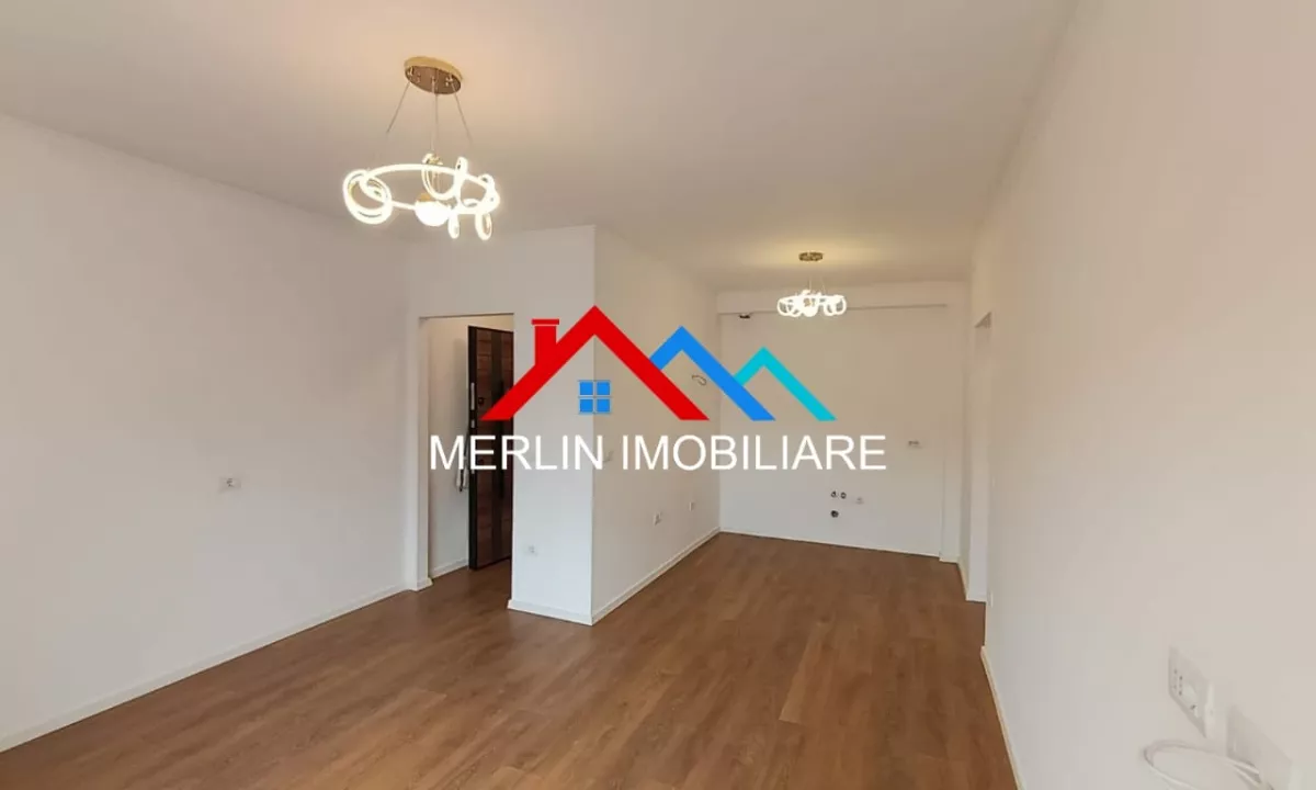 Shtepi ne shitje Apartament ne Tirane, 1+1, Mobilimi Bosh, pa mobiluar, Pagesa 118,000  Euro.
