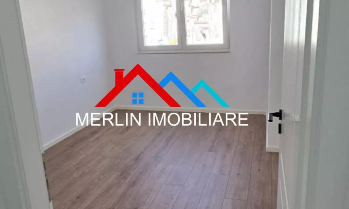 Shtepi ne shitje Apartament ne Tirane, 1+1, Mobilimi Bosh, pa mobiluar, Pagesa 117,000  Euro.