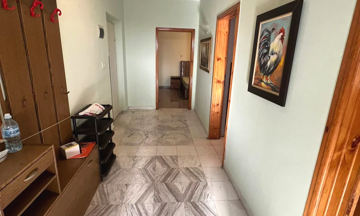 Appartamento in affitto a Tirana 2+1, Arredato