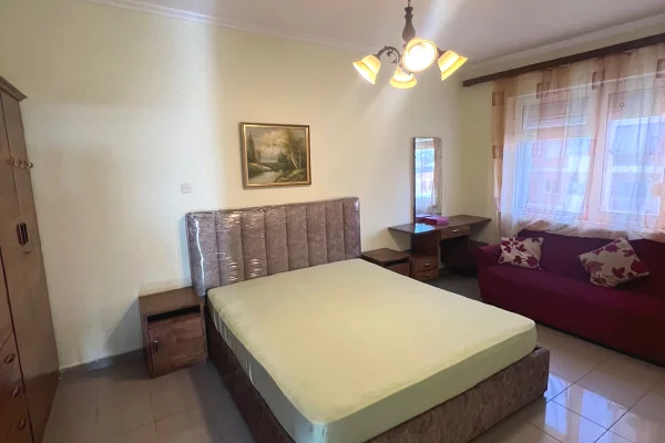 Appartamento in affitto a Tirana 2+1, Arredato