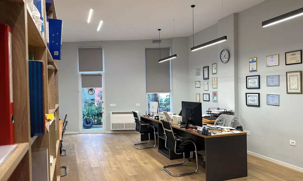 Ambient per zyra ose dyqan me qera