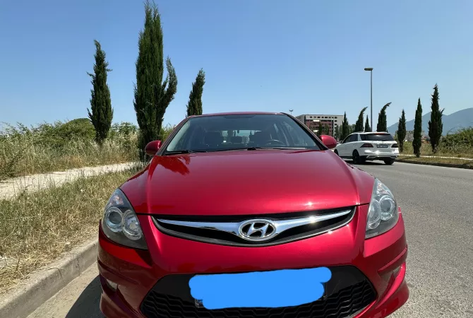Auto in Vendita a Tirana - 5,000 Euro