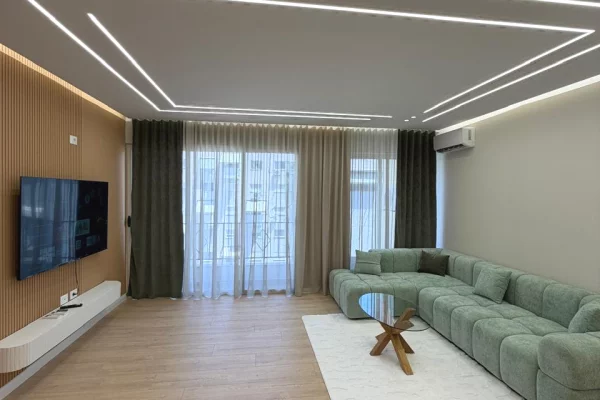 Shtepi ne shitje Apartament ne Tirane, 2+1, Mobilimi E mobiluar, Pagesa 17,100,000  Leke.