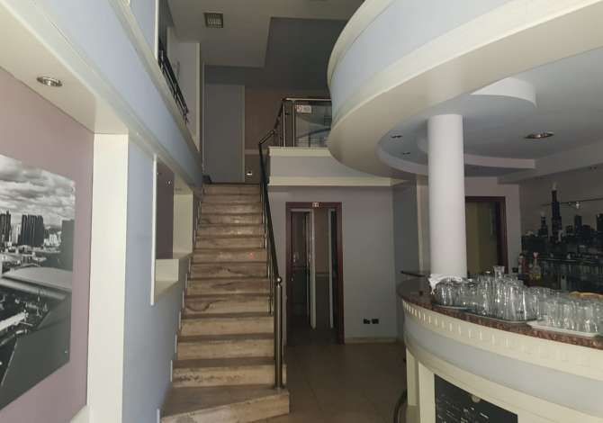 Ambient biznesi me qera 1+1 ne Tirane - 800 Euro