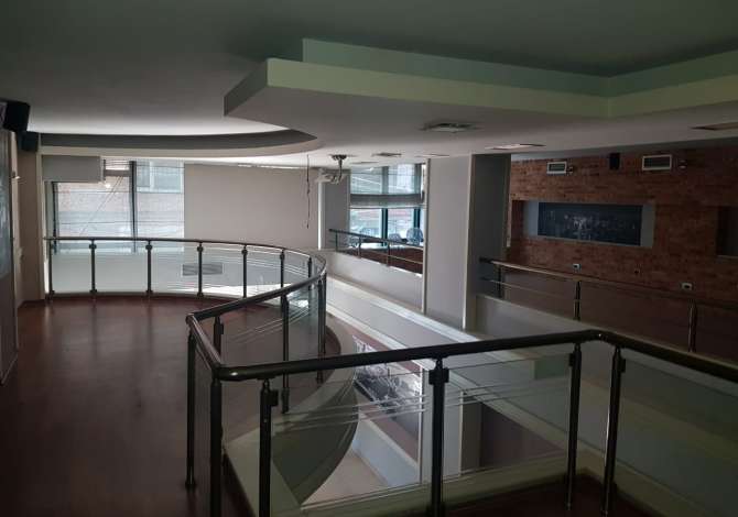 Ambient biznesi me qera 1+1 ne Tirane - 800 Euro