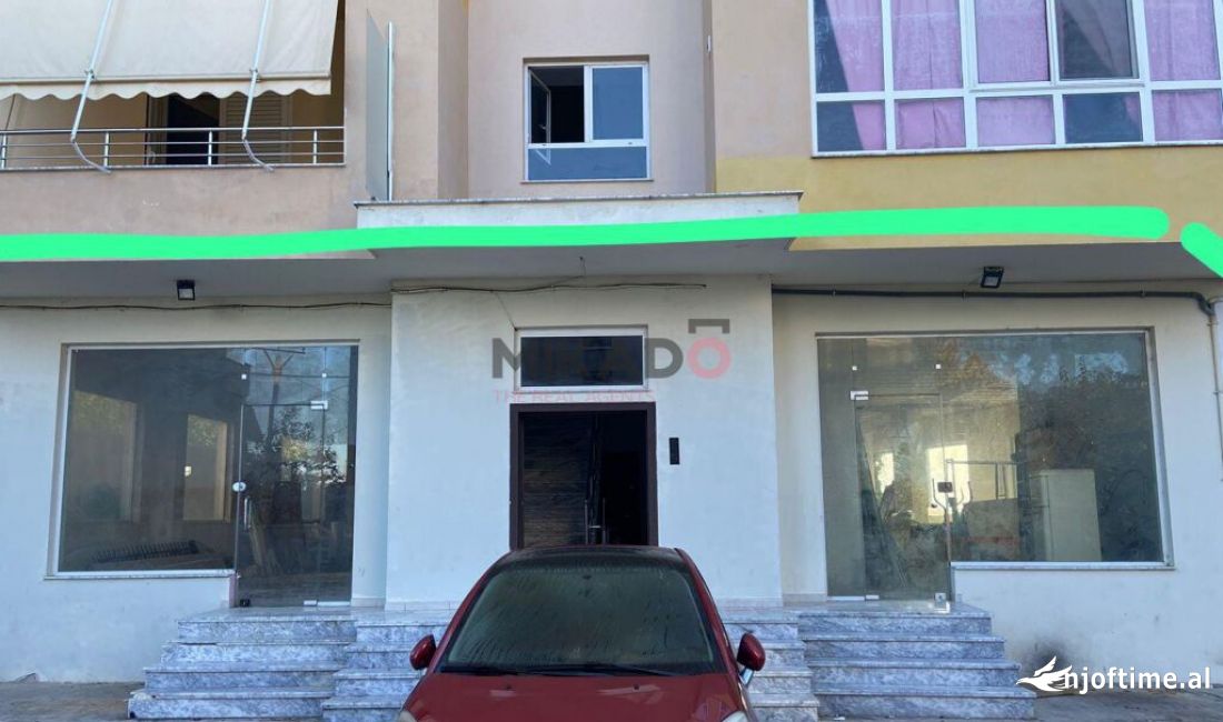 Shitet Ambient Komercial ne Kinostudio, rruga Teki Selenica!