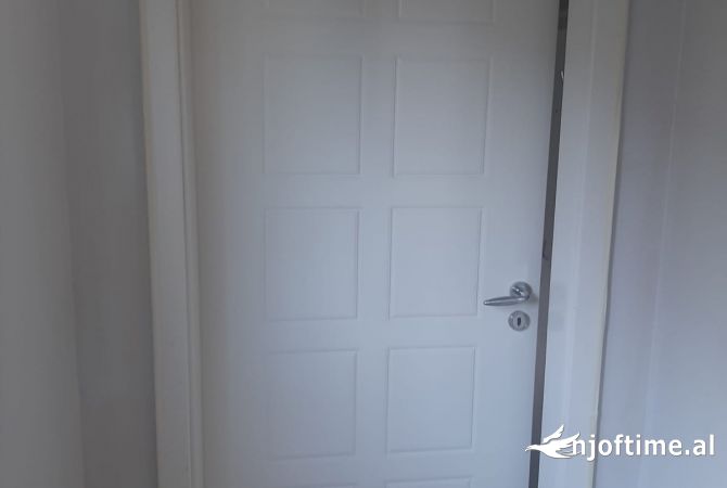 Construction and Restructurings a Elbasan - 25 Euro