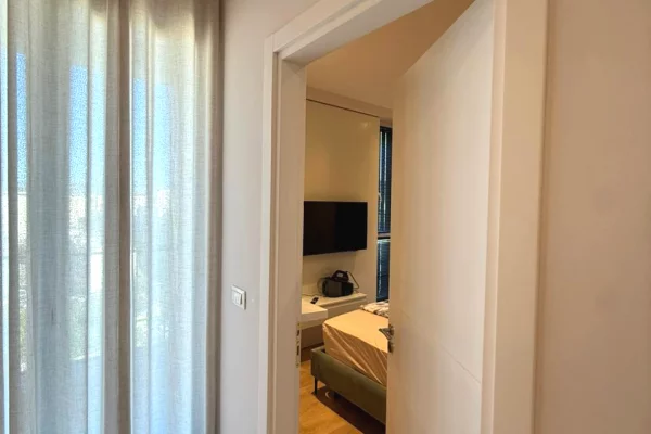 Shtepi me qera Apartament ne Tirane, 1+1, Mobilimi E mobiluar, Pagesa 800  Euro.