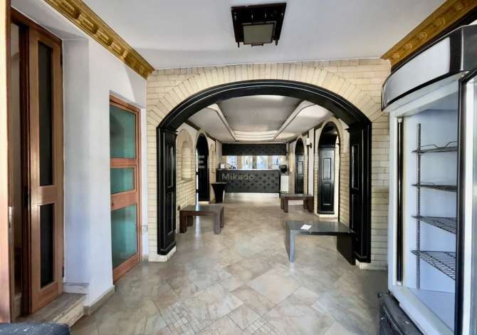 Business Property for Rent 5+1 in Tirana - 3,500 Euro