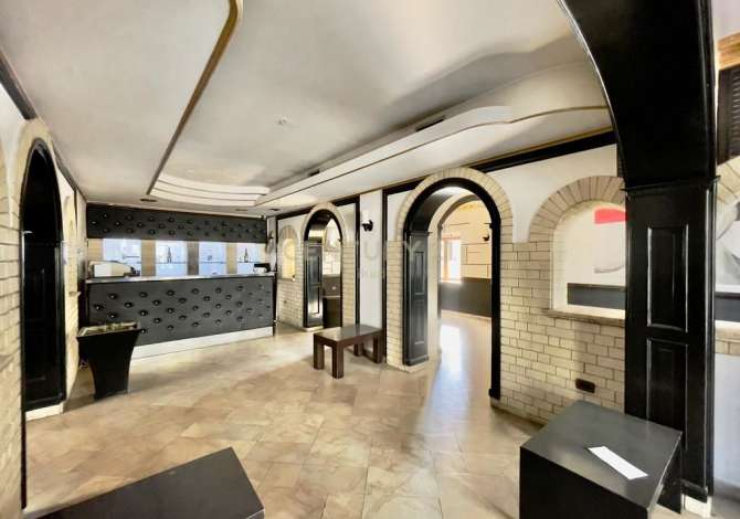Business Property for Rent 5+1 in Tirana - 3,500 Euro