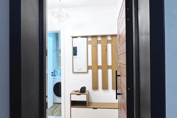 Appartamento in vendita a Tirana 2+1, Arredato