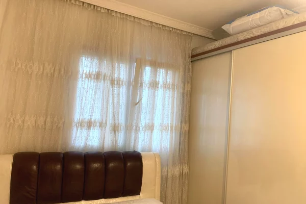 Appartamento in vendita a Tirana 1+1, Arredato