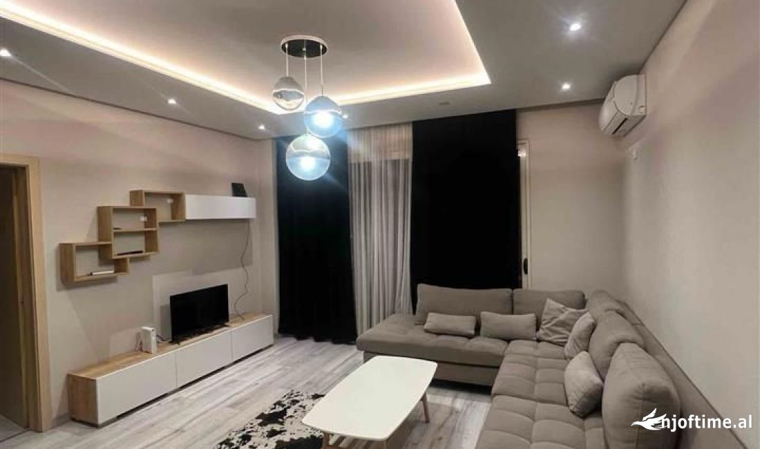 Shtepi me qera Apartament ne Tirane, 2+1, Mobilimi E mobiluar, Pagesa 50,000  Leke.