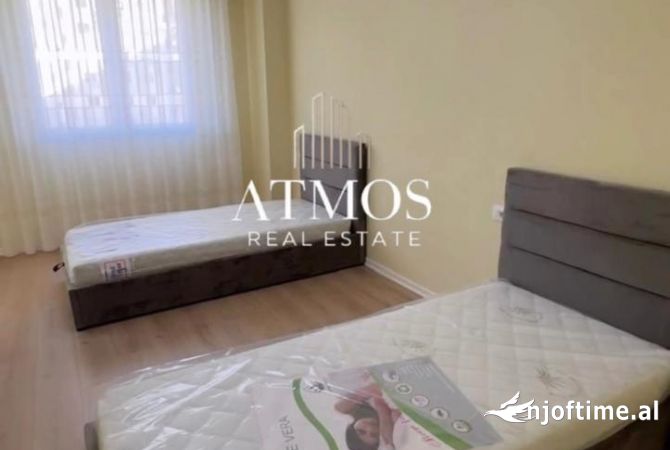 Shtepi me qera Apartament ne Tirane, 2+1, Mobilimi E mobiluar, Pagesa 550  Euro.