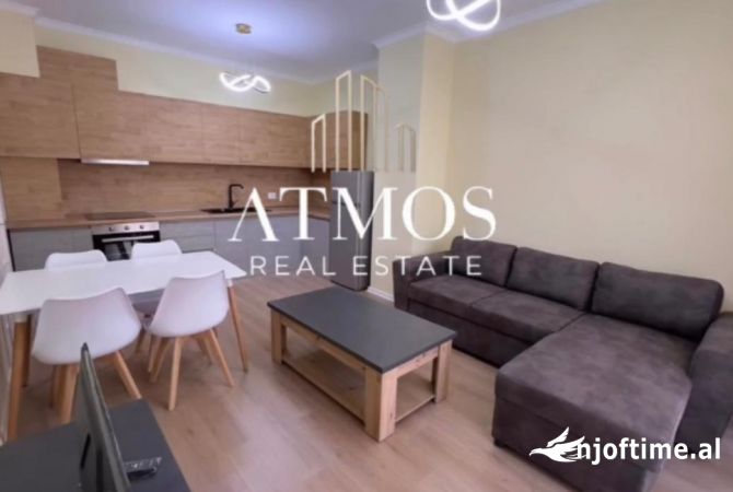 Jepet me qera apartament 2+1 te Grand Gallery, Misto Mame 