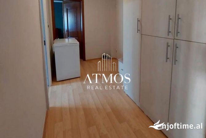 Shtepi me qera Apartament ne Tirane, 1+1, Mobilimi E mobiluar, Pagesa 500  Euro.