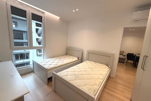 Appartamento in vendita a Tirana 2+1, Arredato