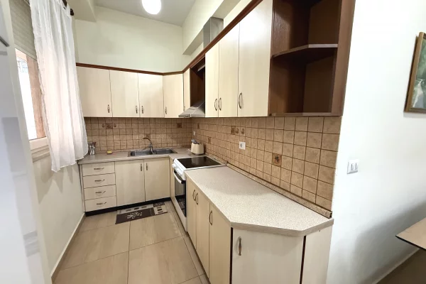 Appartamento in affitto a Tirana 2+1, Arredato