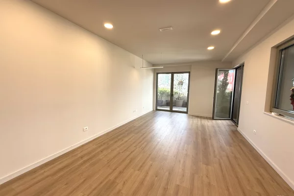 JAPIM ZYRE ME QIRA NE LION PARK RESIDENCE !