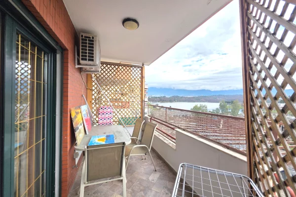 Appartamento in affitto a Tirana 1+1, Arredato