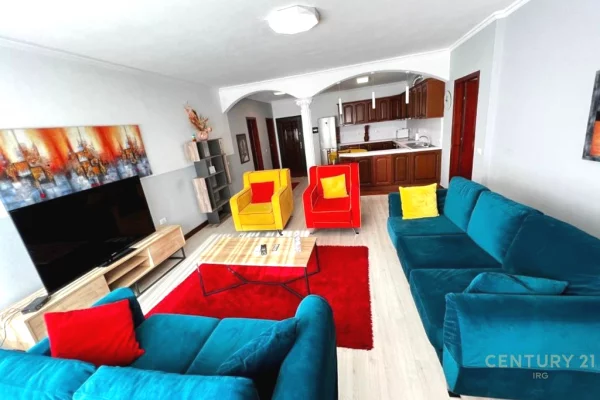 JEPET ME QIRA APARTAMENT 2+1, MYSLYM SHYRI!