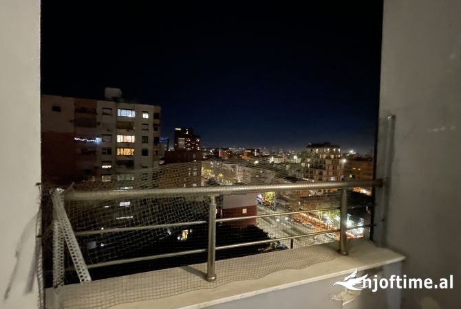 Shtepi me qera Apartament ne Tirane, 1+1, Mobilimi E mobiluar, Pagesa 600  Euro.