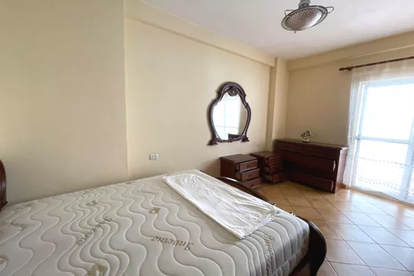 Shtepi me qera Apartament ne Tirane, 2+1, Mobilimi E mobiluar, Pagesa 550  Euro.