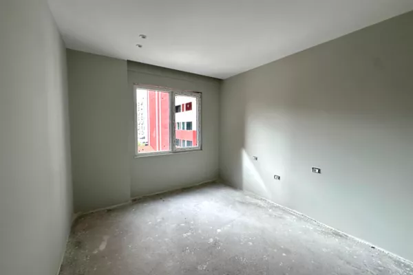 Shtepi ne shitje Apartament ne Tirane, 2+1, Mobilimi Bosh, pa mobiluar, Pagesa 220,000  Euro.