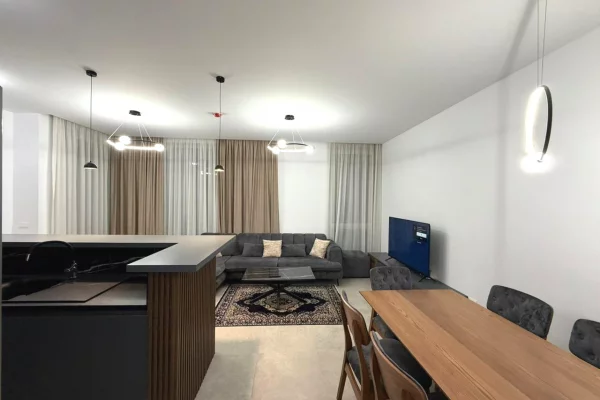 Shtepi me qera Apartament ne Tirane, 2+1, Mobilimi E mobiluar, Pagesa 1,350  Euro.