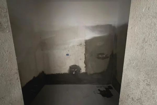 Shtepi ne shitje Apartament ne Tirane, 1+1, Mobilimi Bosh, pa mobiluar, Pagesa 88,400  Euro.