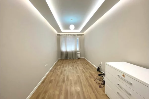 Shtepi me qera Apartament ne Tirane, 2+1, Mobilimi E mobiluar, Pagesa 1,100  Euro.