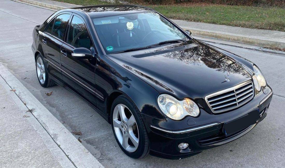 Jepet me qera Benz C Class duke filluar nga 35 euro dita
