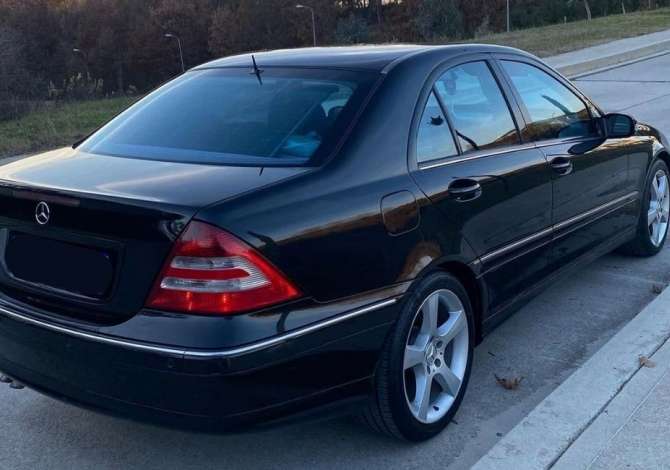 Jepet me qera Benz C Class duke filluar nga 35 euro dita