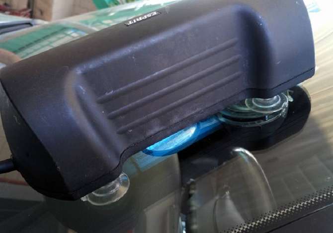 Servis ofron sherbime te specializuara per Xhama Makinash