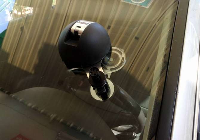 Servis ofron sherbime te specializuara per Xhama Makinash