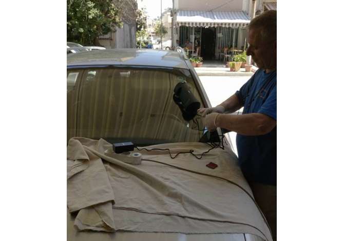 Servis ofron sherbime te specializuara per Xhama Makinash