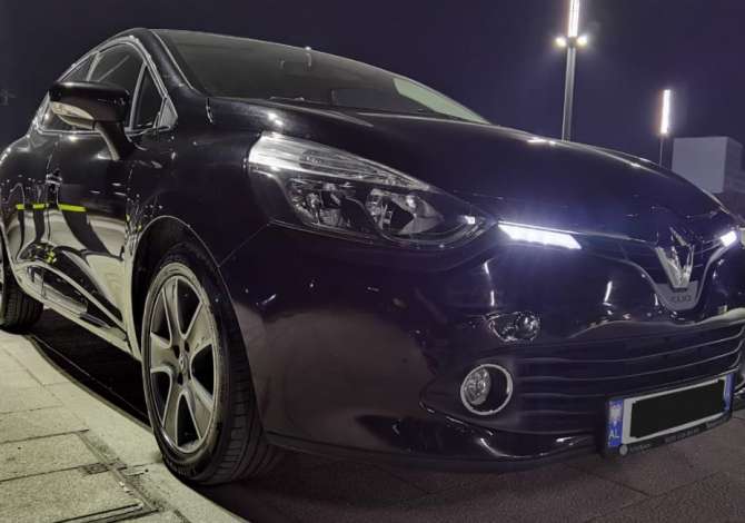 Jepet makine Renault me qera me cmim duke filluar nga 25 euro dita