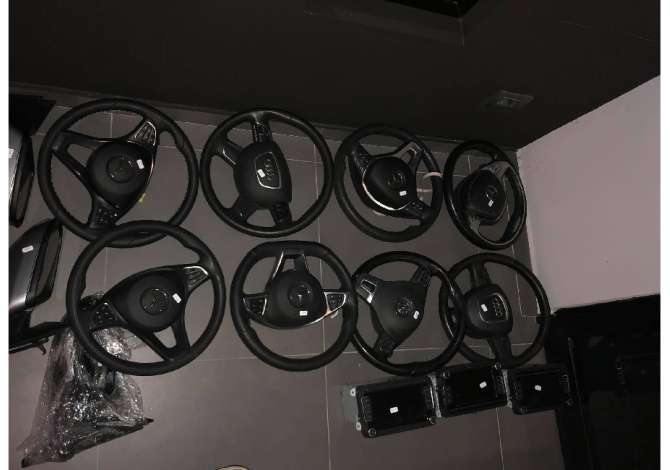  Servis ofron sherbime Riparimi motorike dhe xhenerike, transport me Karotrec, Pjese kembimi etj.