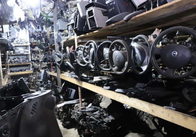 Auto 4 Durres, pika me e madhe per pjese kembimi te perdorura 