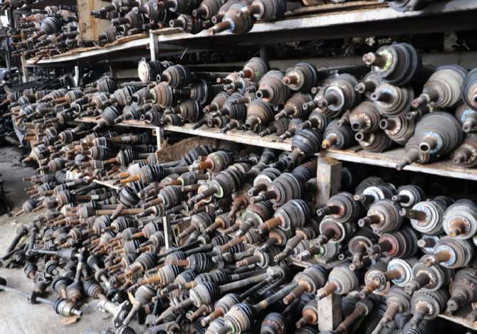 Auto 4 Durres, pika me e madhe per pjese kembimi te perdorura 