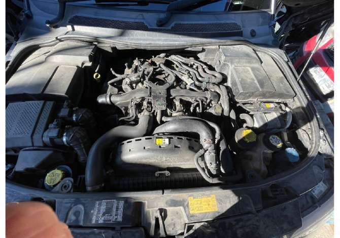 Auto 4 Durres, pika me e madhe per pjese kembimi te perdorura 